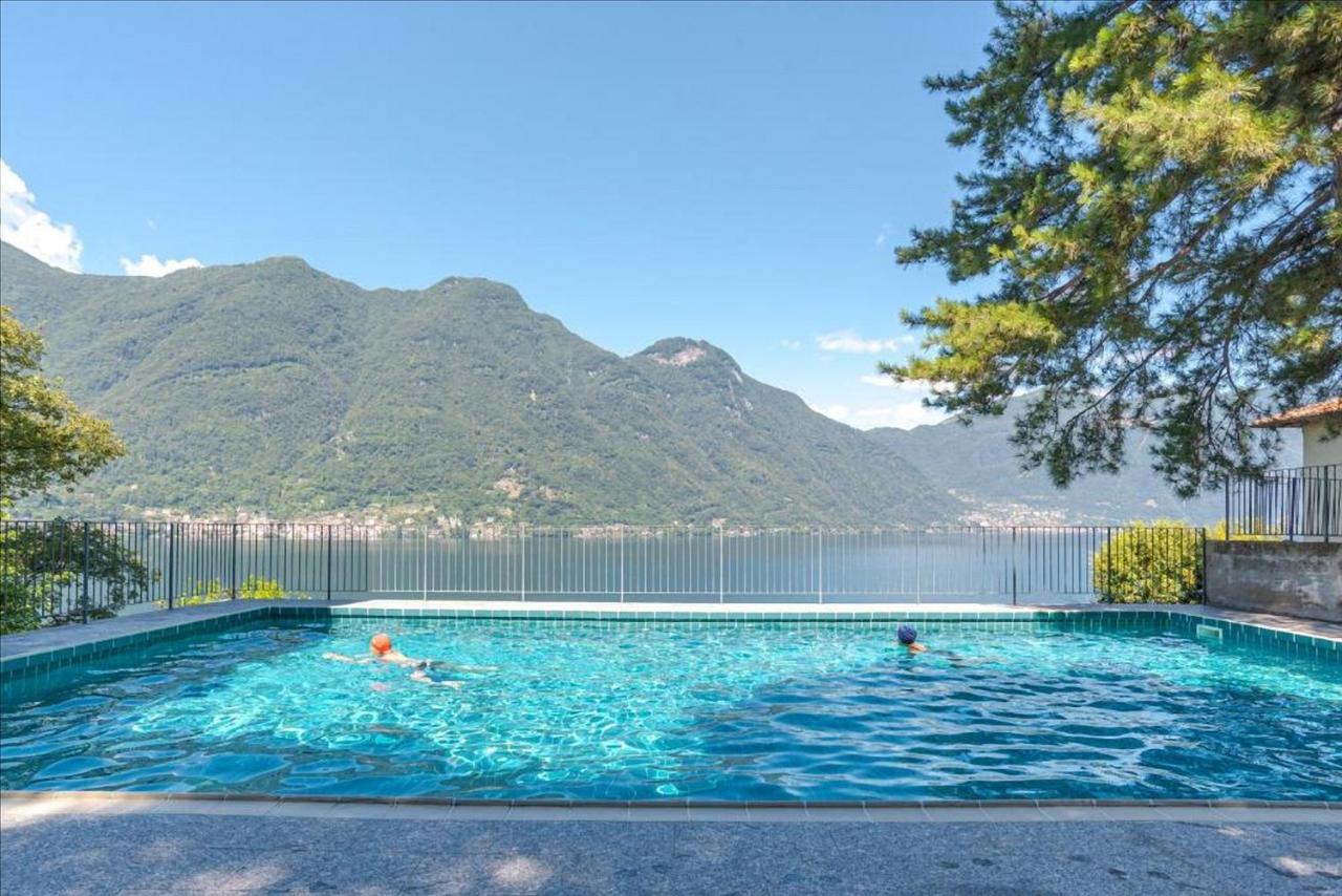 Apt With Terrace And Shared Pool! Lake View! Apartment Nesso Exterior photo