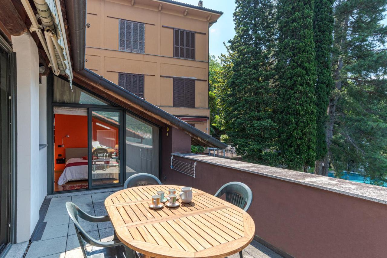 Apt With Terrace And Shared Pool! Lake View! Apartment Nesso Exterior photo